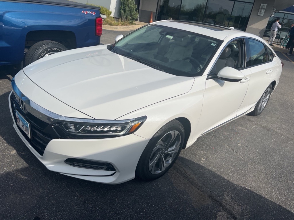 2020 Honda Accord EX 1