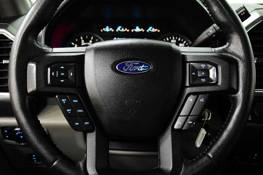 2015 Ford F-150 XLT 11