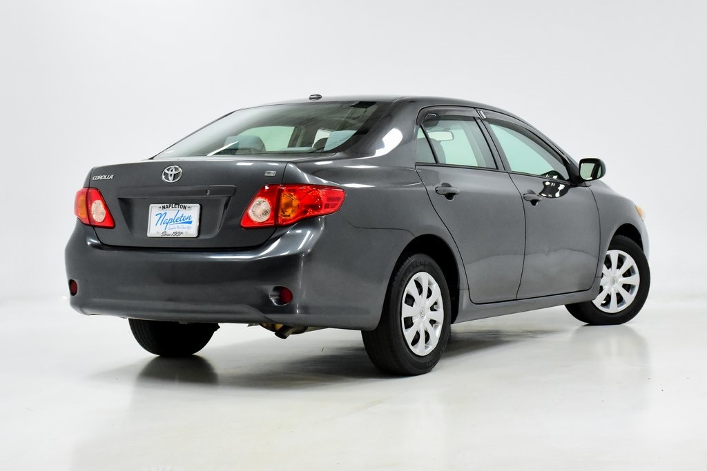 2010 Toyota Corolla LE 25