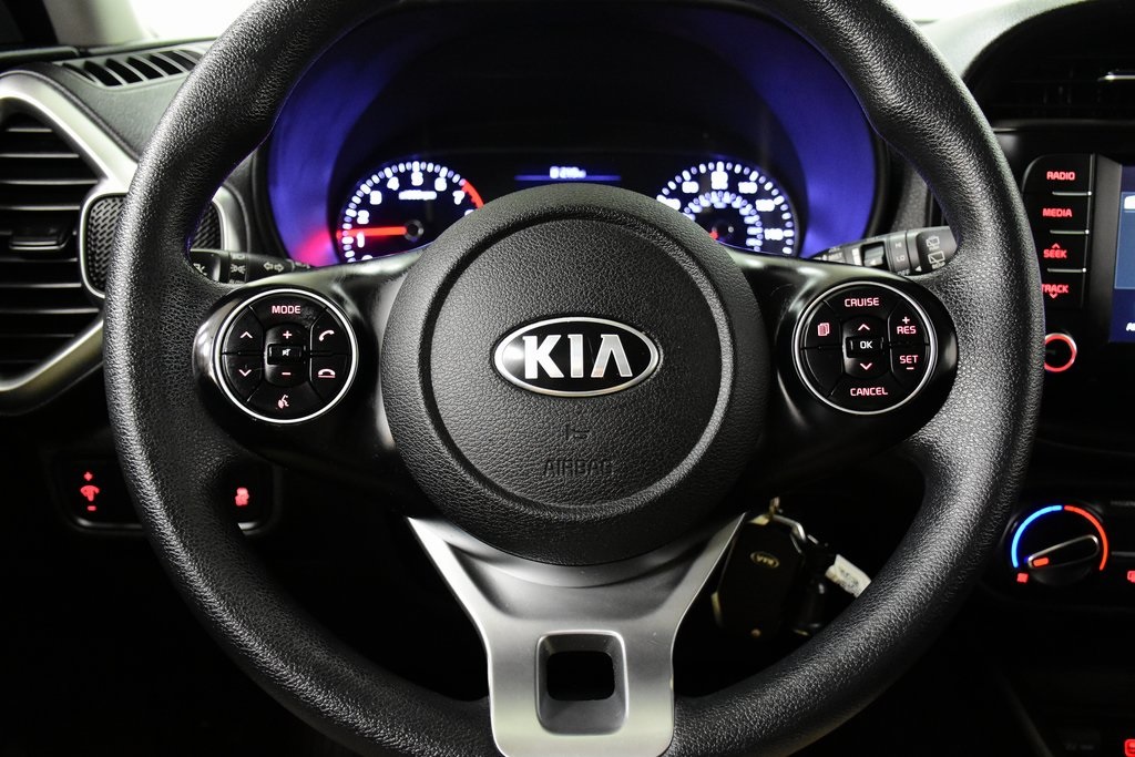 2020 Kia Soul LX 10