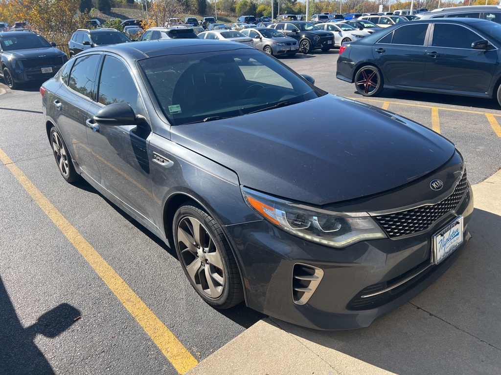 2017 Kia Optima SX 3