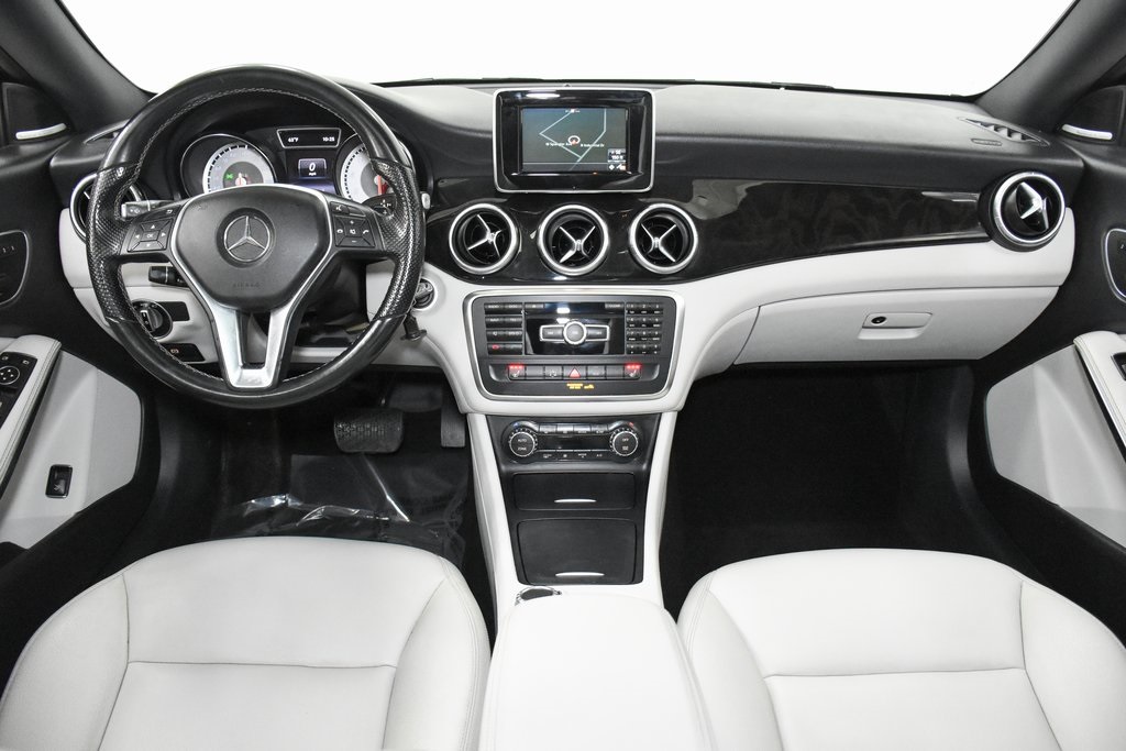 2014 Mercedes-Benz CLA CLA 250 23