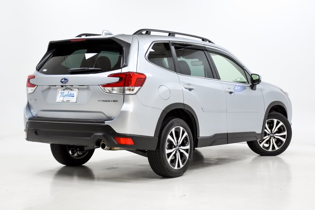 2023 Subaru Forester Limited 33