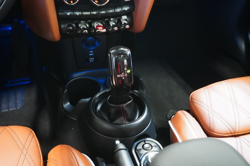 2021 MINI Cooper S Iconic 29