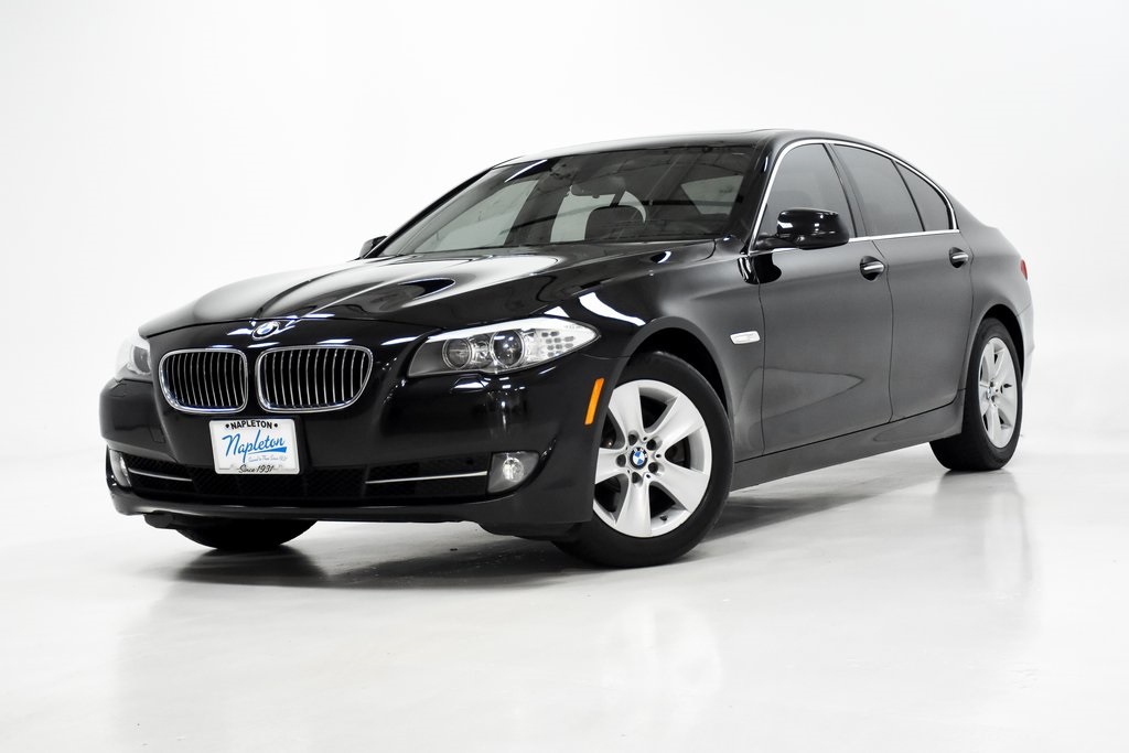 2013 BMW 5 Series 528i xDrive 1