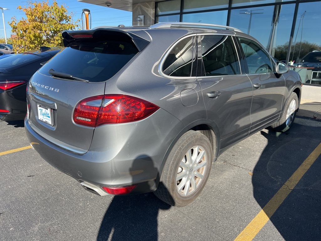 2012 Porsche Cayenne Base 4