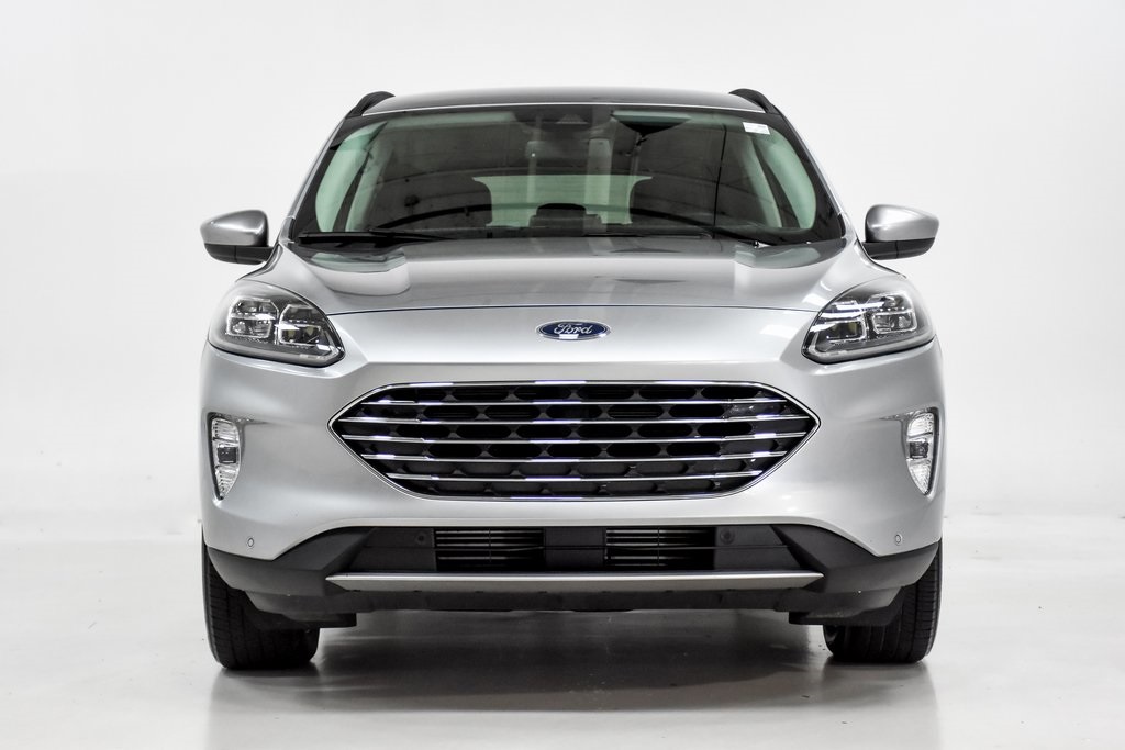 2022 Ford Escape Titanium 3