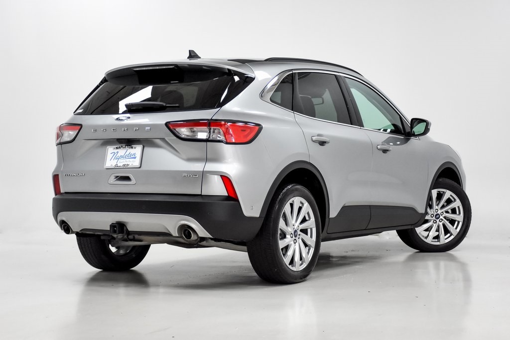 2022 Ford Escape Titanium 35