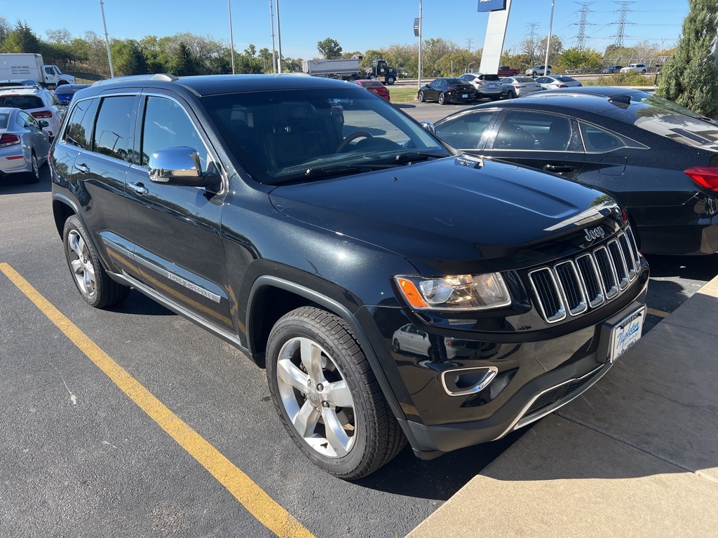 2012 Jeep Grand Cherokee Overland 3