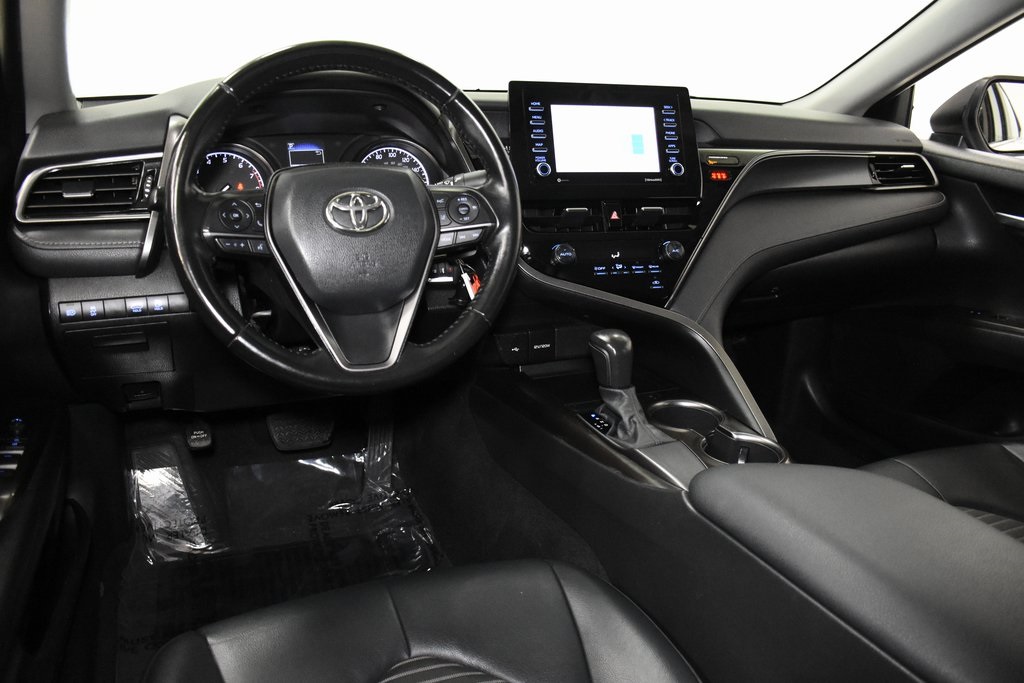 2021 Toyota Camry SE 6