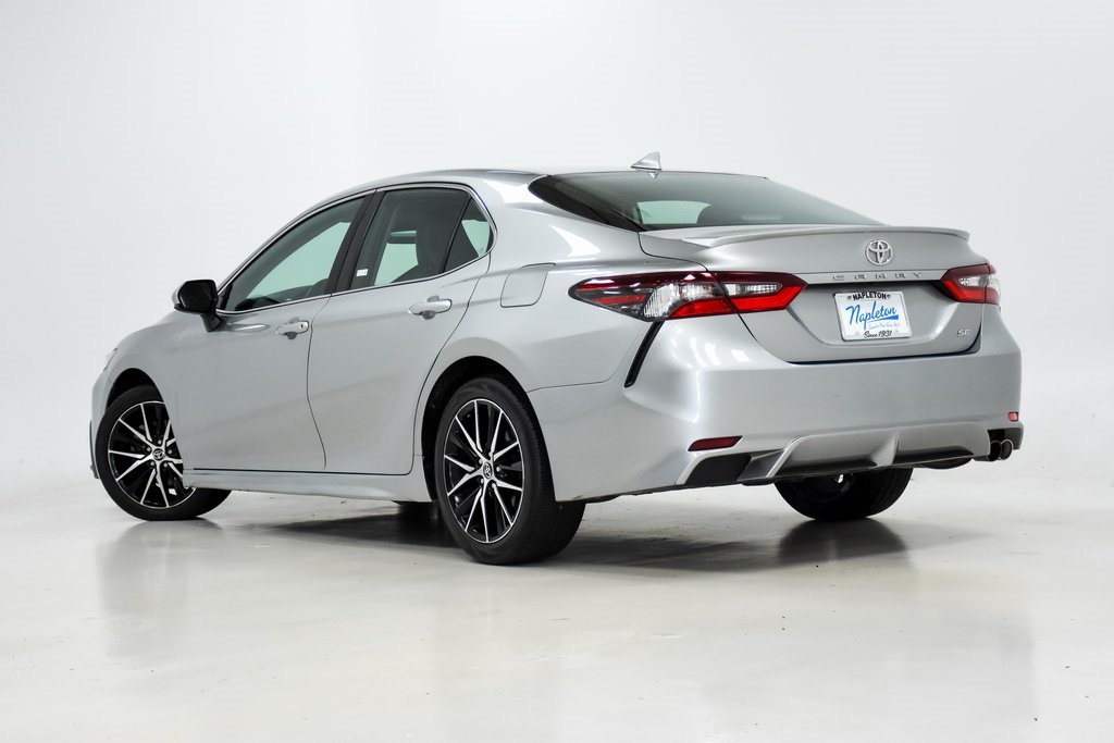 2021 Toyota Camry SE 25