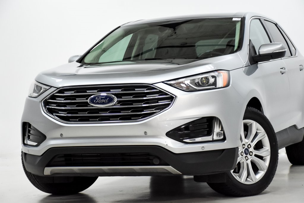 2022 Ford Edge Titanium 2