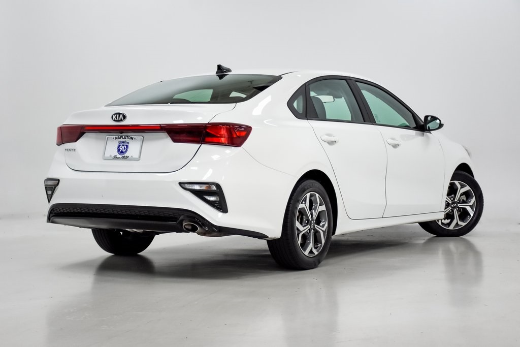 2021 Kia Forte LXS 28