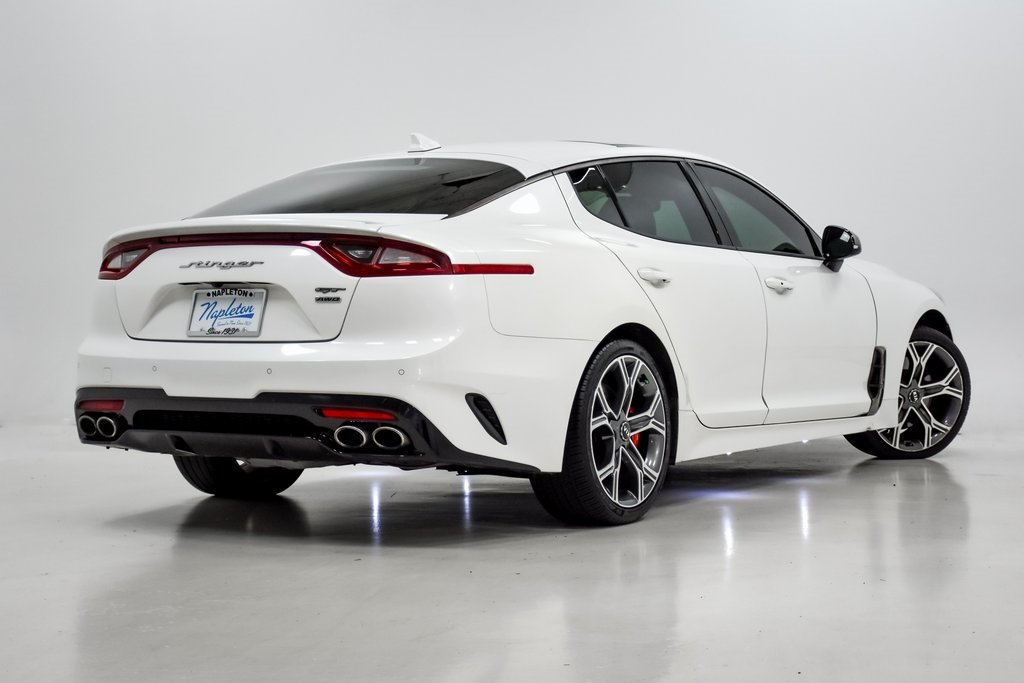 2020 Kia Stinger GT1 34