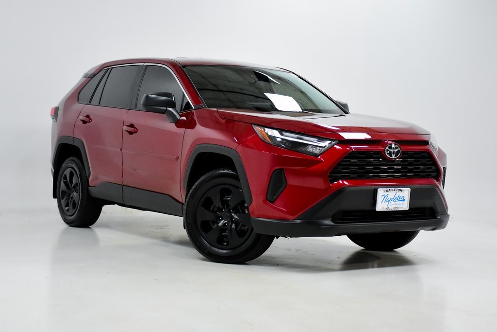 2023 Toyota RAV4 LE 5