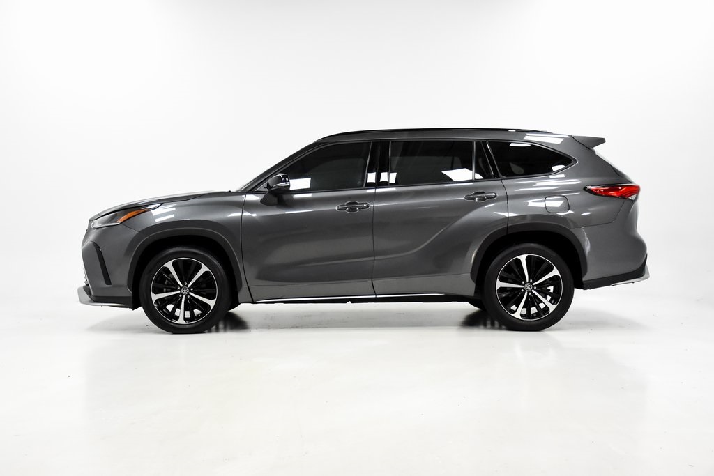 2021 Toyota Highlander XSE 30