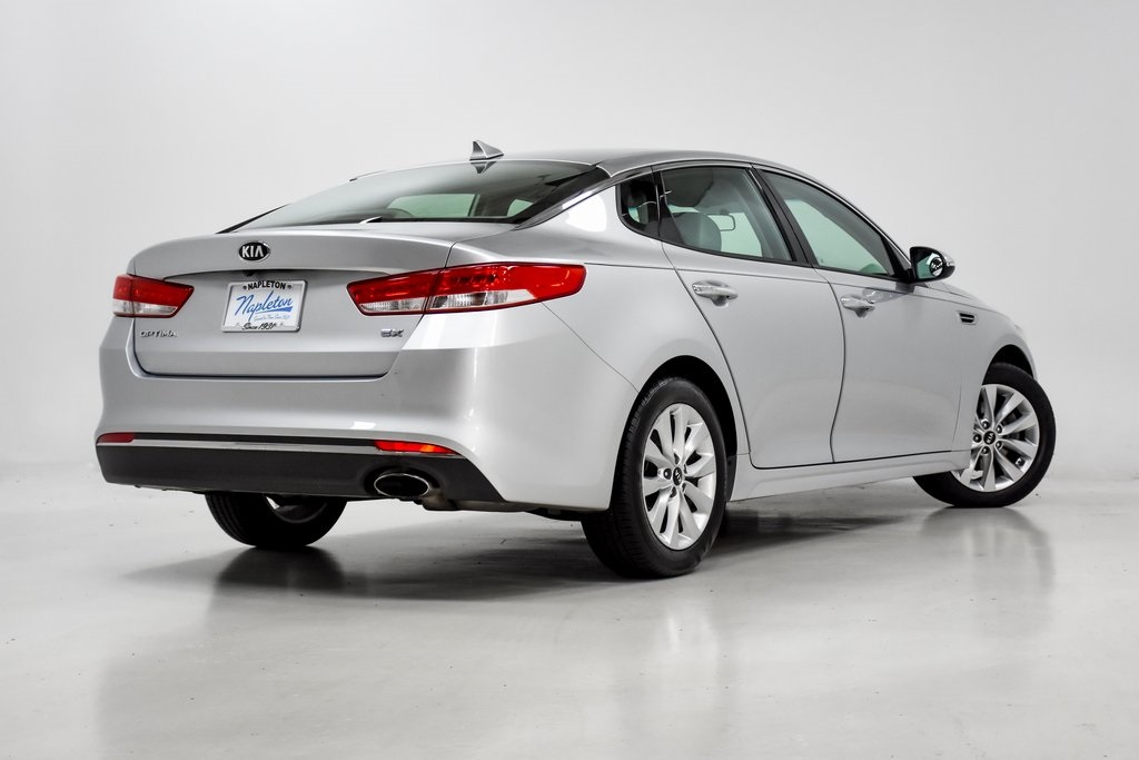 2016 Kia Optima EX 29