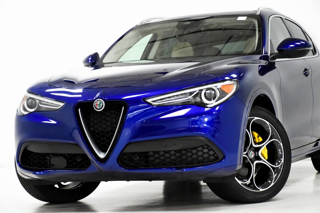 2020 Alfa Romeo Stelvio Ti 2