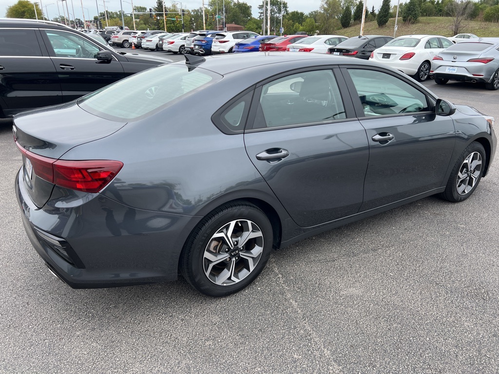 2021 Kia Forte LXS 3