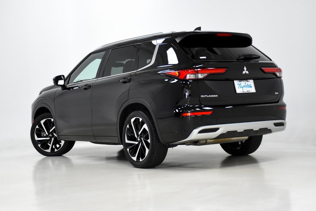 2022 Mitsubishi Outlander SEL 33