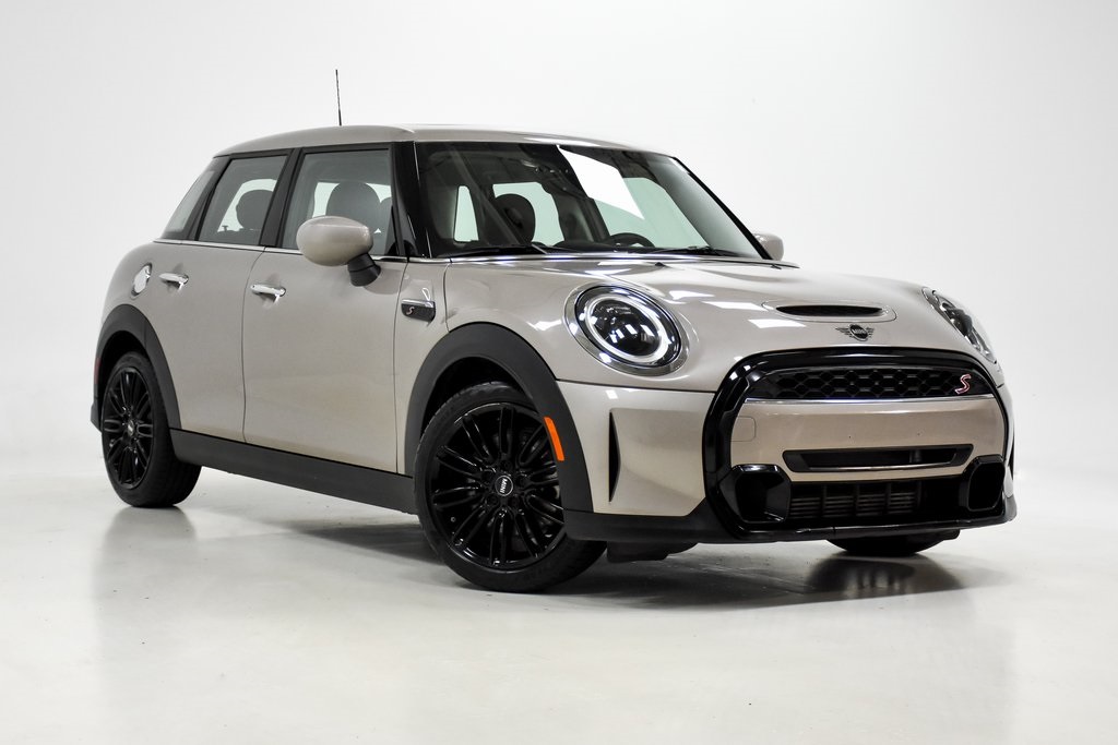 2024 MINI Cooper S Signature 5