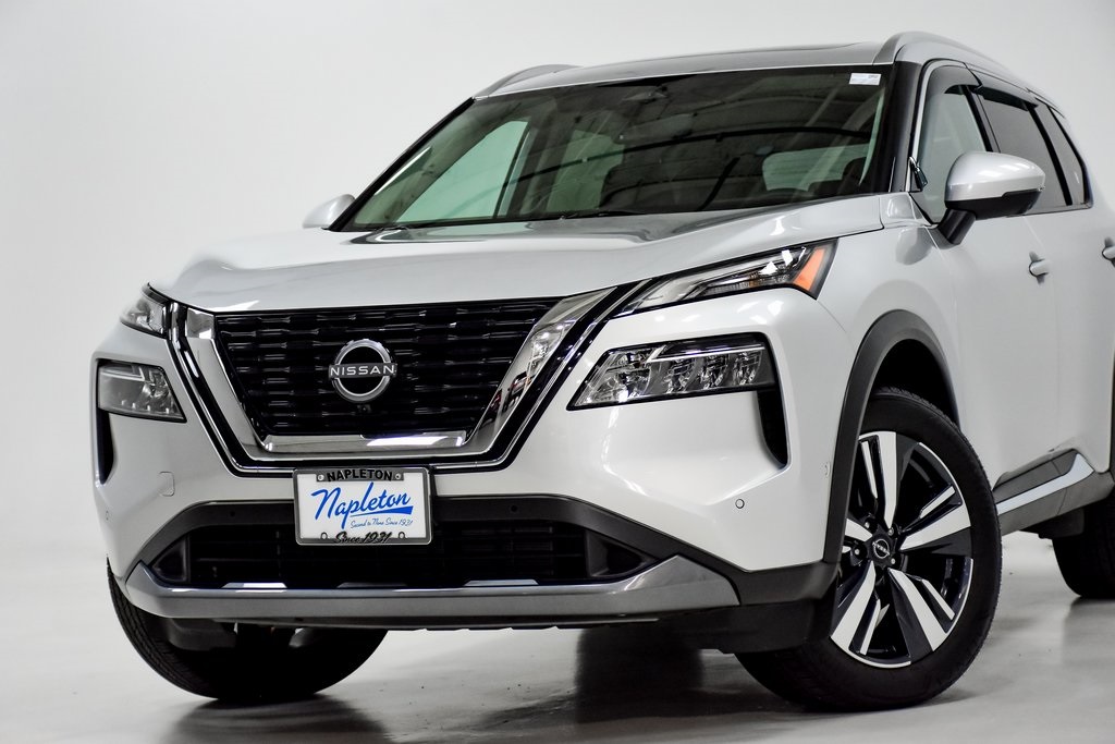 2023 Nissan Rogue SL 2