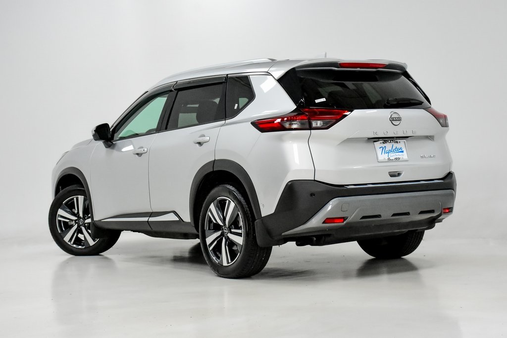 2023 Nissan Rogue SL 33