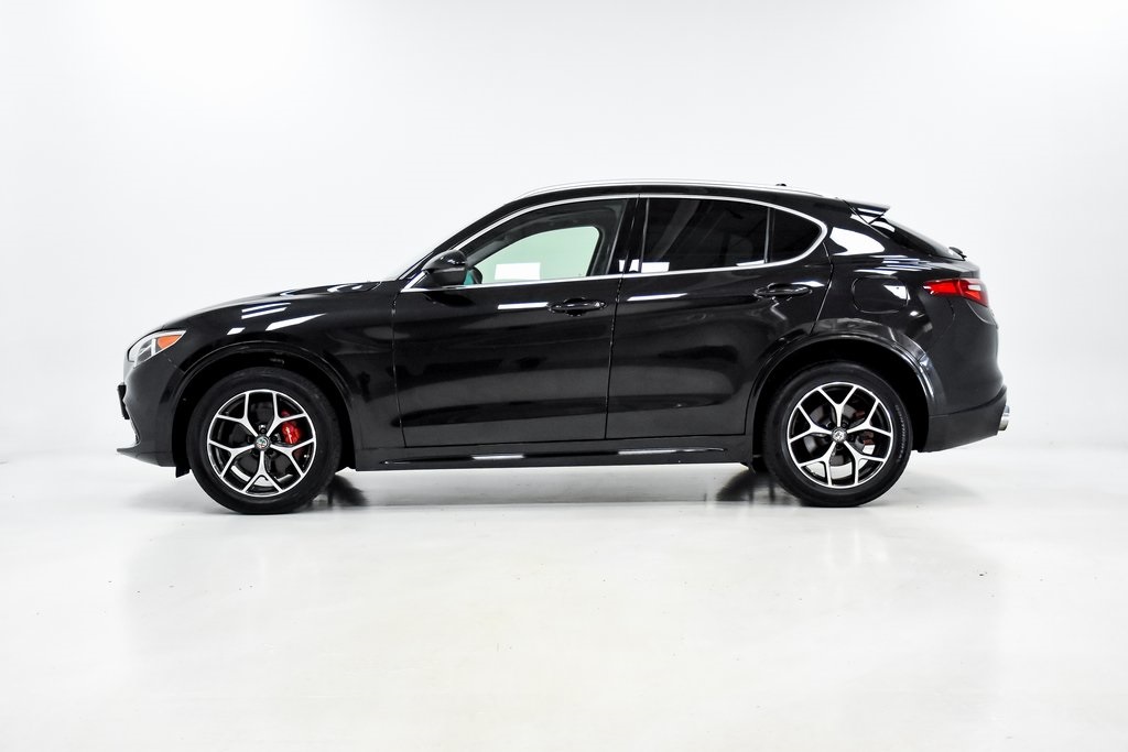 2020 Alfa Romeo Stelvio Ti 27