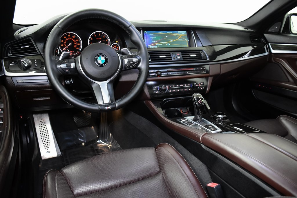 2014 BMW 5 Series 550i xDrive 7