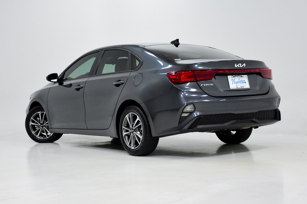 2023 Kia Forte LXS 25