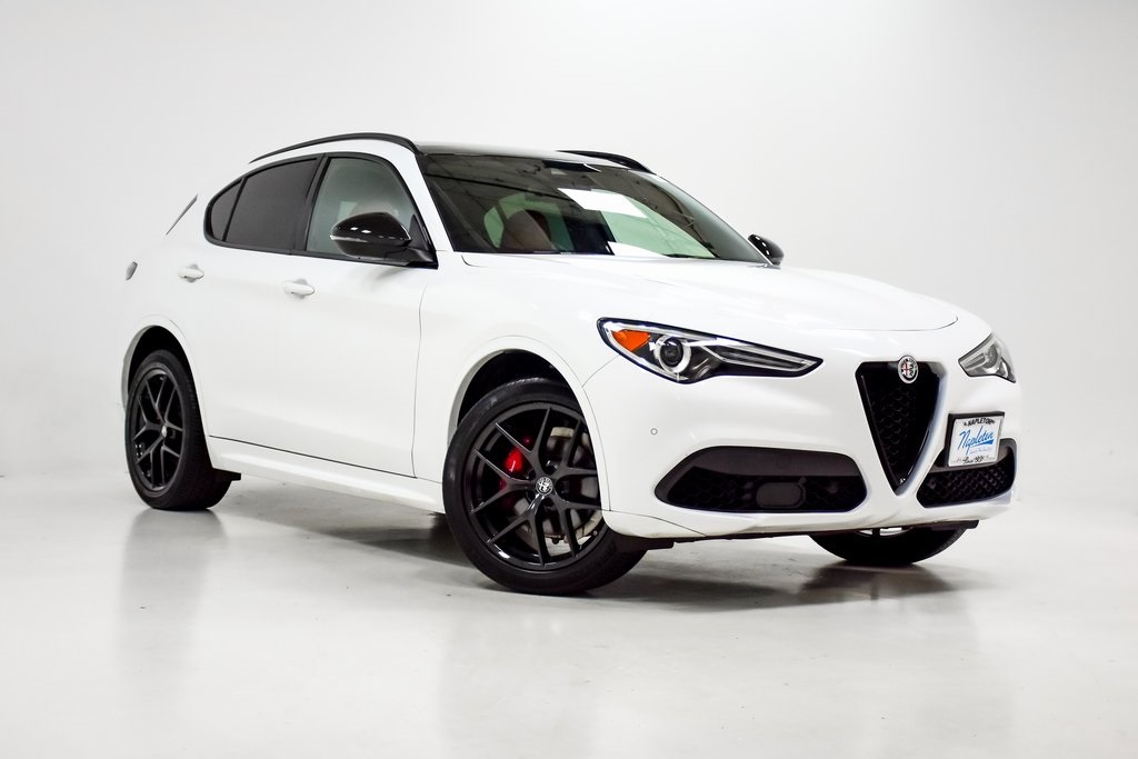 2021 Alfa Romeo Stelvio Ti Sport 5