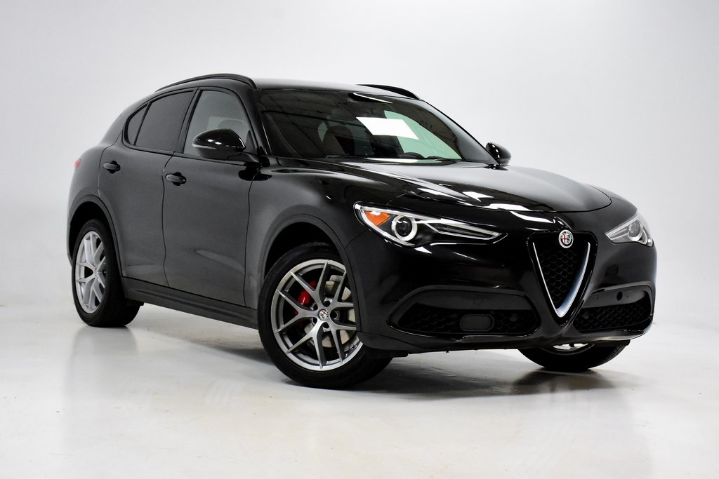 2018 Alfa Romeo Stelvio Ti 5