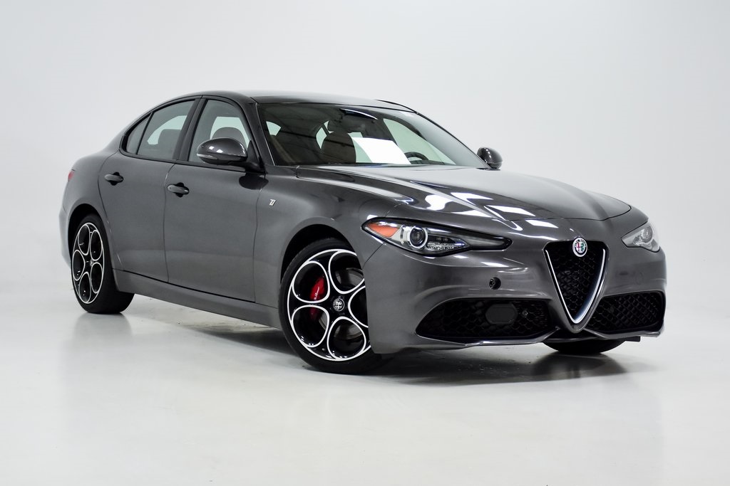 2022 Alfa Romeo Giulia Ti 6