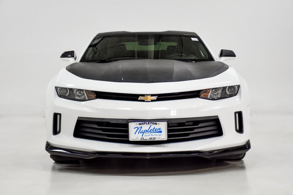 2017 Chevrolet Camaro 1LT 4