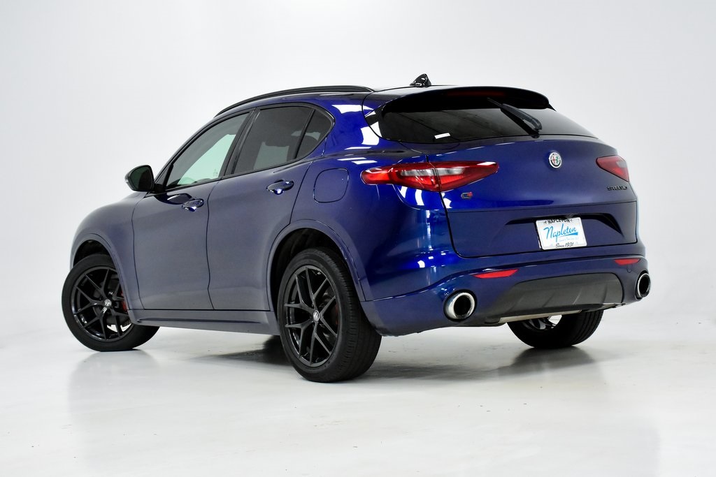 2021 Alfa Romeo Stelvio Ti 25