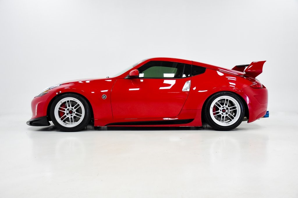 2015 Nissan 370Z Sport 23