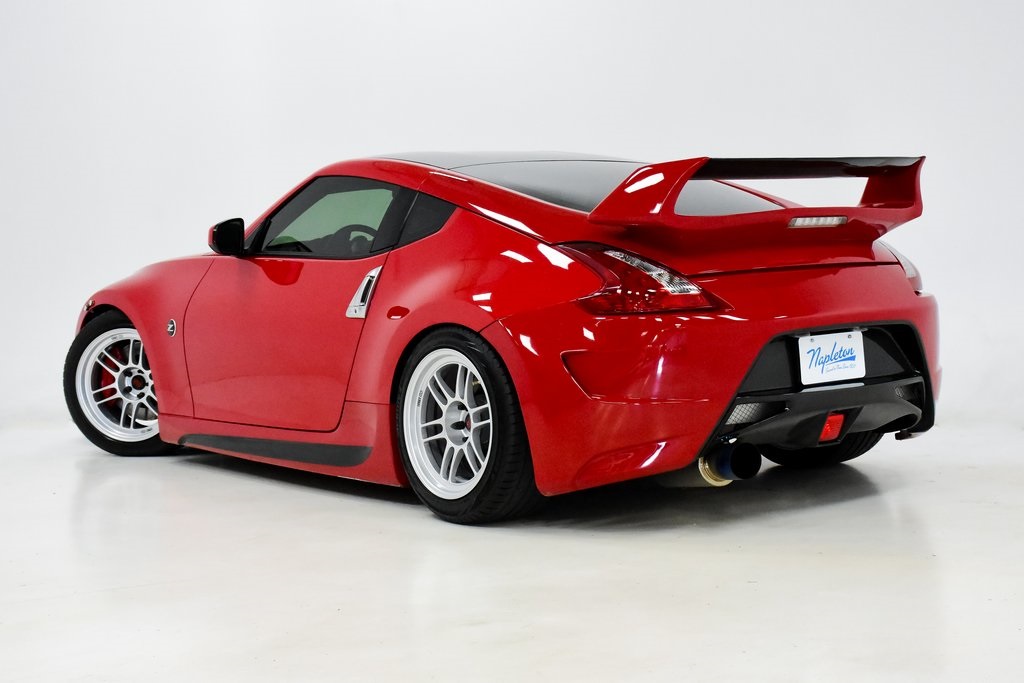 2015 Nissan 370Z Sport 26