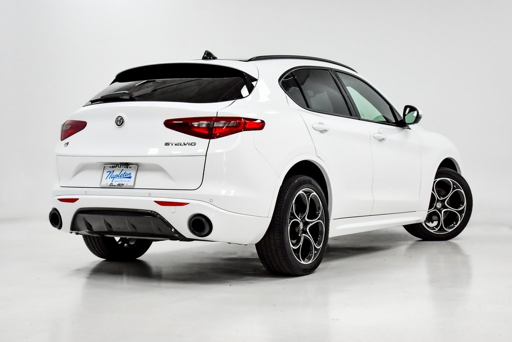 2021 Alfa Romeo Stelvio Ti Sport 31