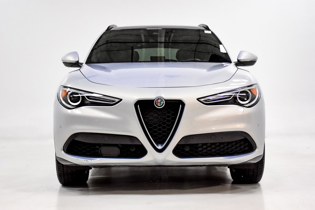 2022 Alfa Romeo Stelvio Ti 4