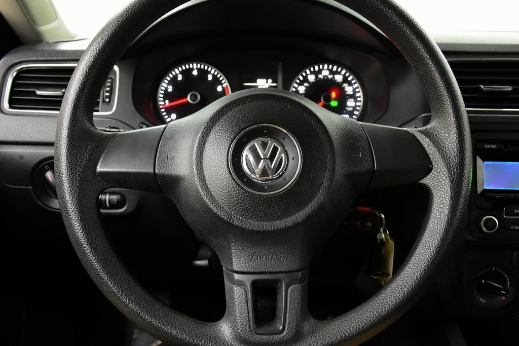 2014 Volkswagen Jetta 1.8T SE 10