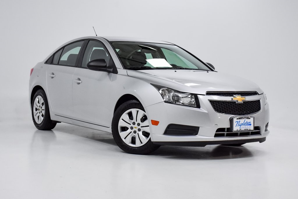 2014 Chevrolet Cruze LS 5