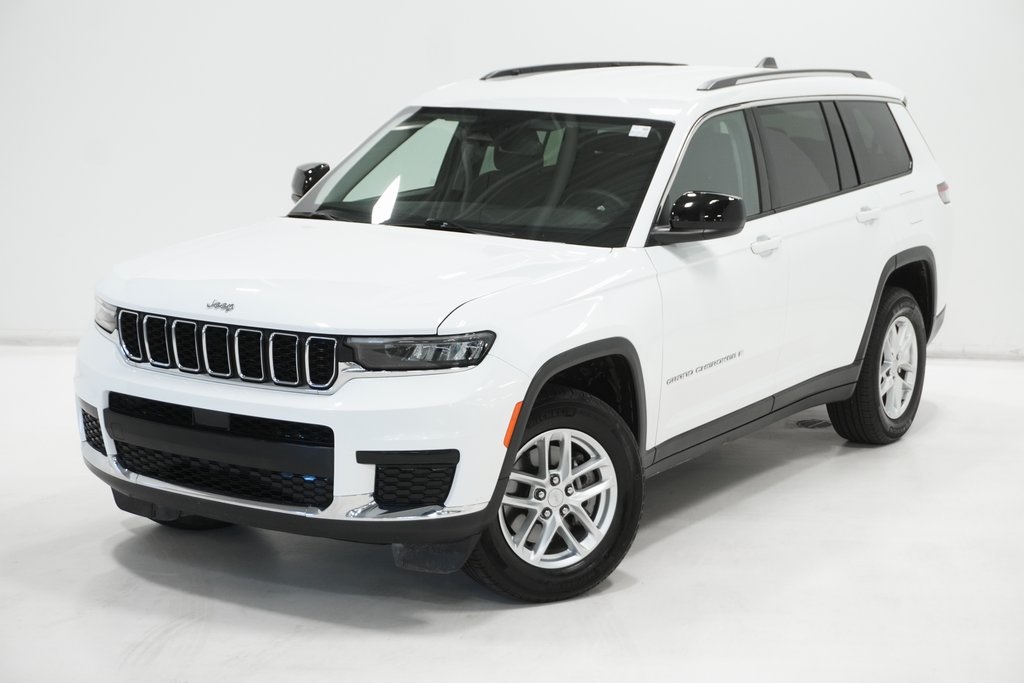 2023 Jeep Grand Cherokee L Laredo 2