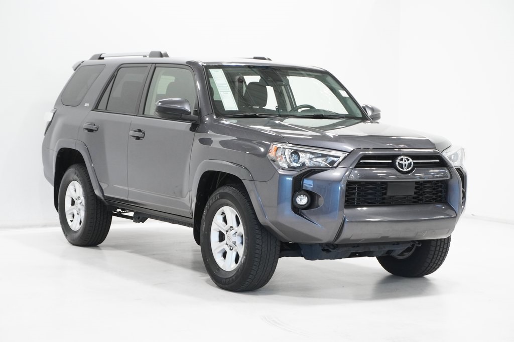 2022 Toyota 4Runner SR5 4