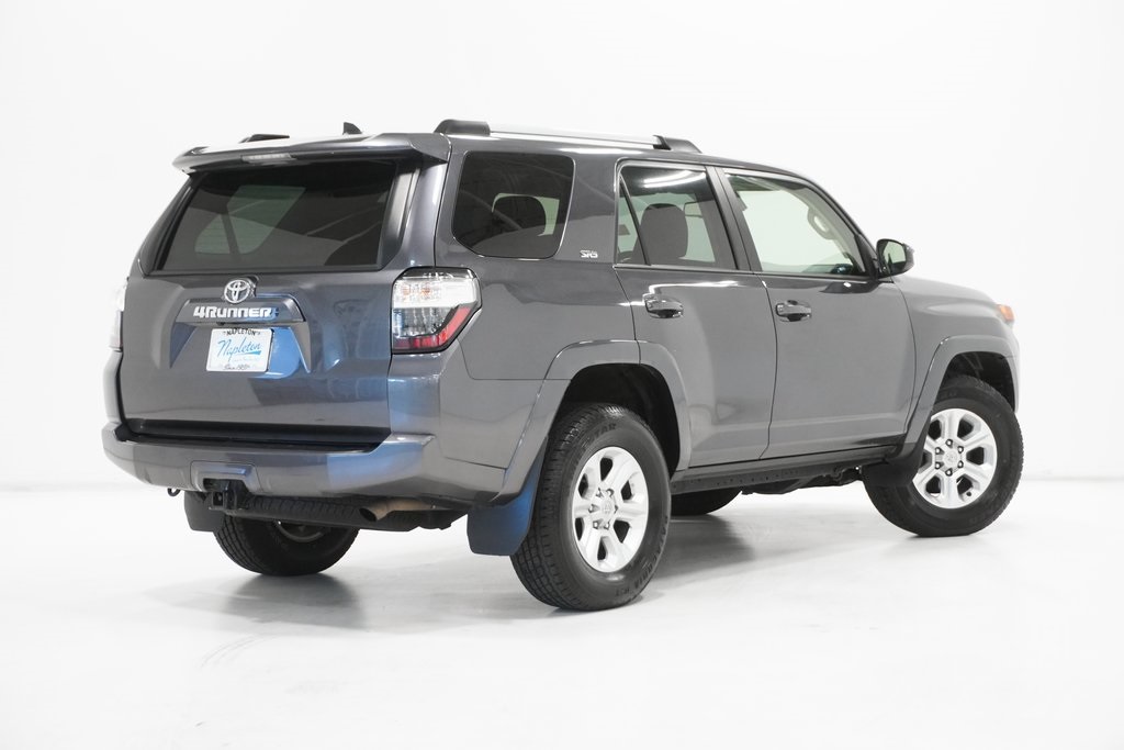 2022 Toyota 4Runner SR5 7