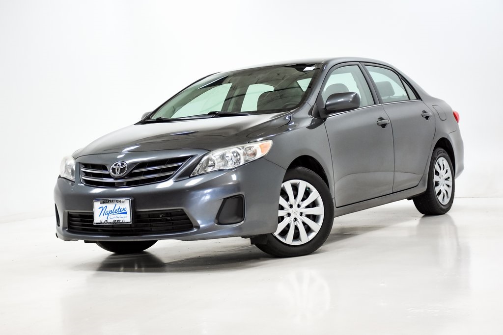 2013 Toyota Corolla LE 1