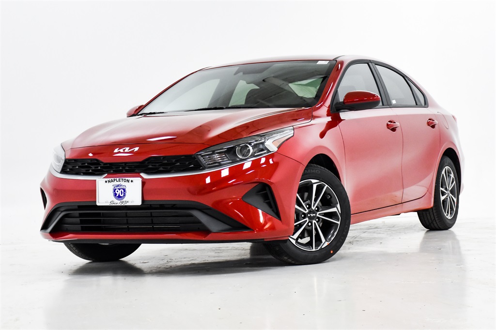 2023 Kia Forte LXS 1