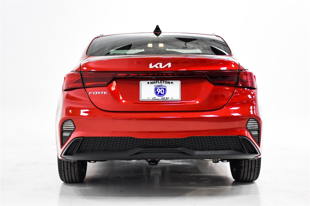 2023 Kia Forte LXS 7