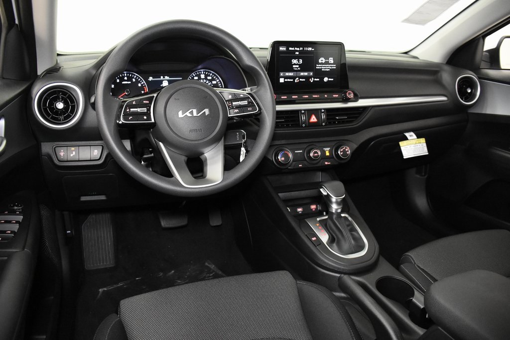 2023 Kia Forte LXS 6