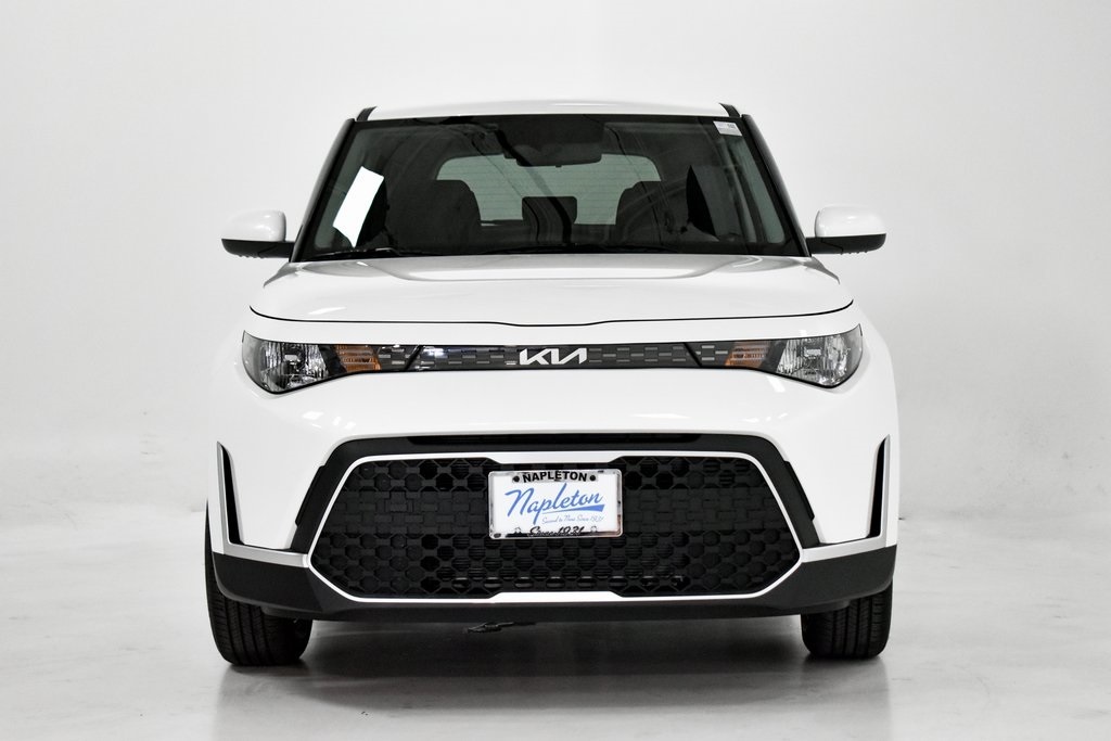 2023 Kia Soul LX 3