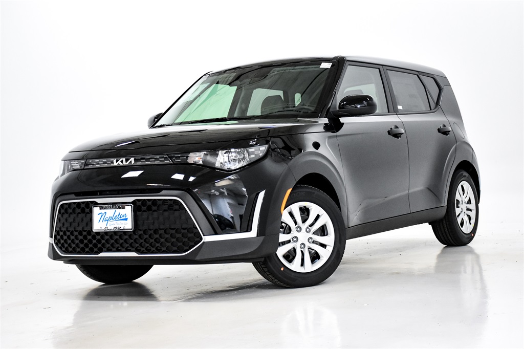 2023 Kia Soul LX 1